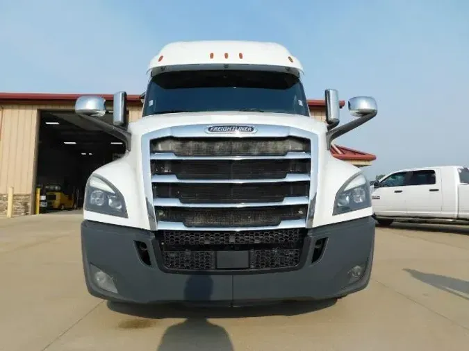 2020 Freightliner New Cascadia 126
