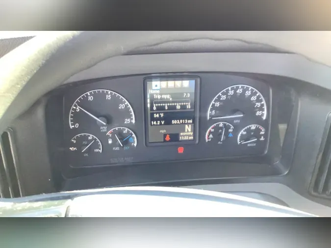 2019 Freightliner Cascadia 126