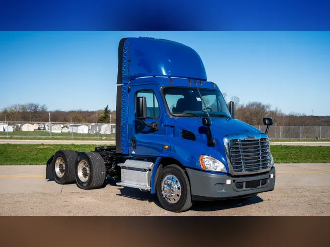 2018 FREIGHTLINER CASCADIA 113