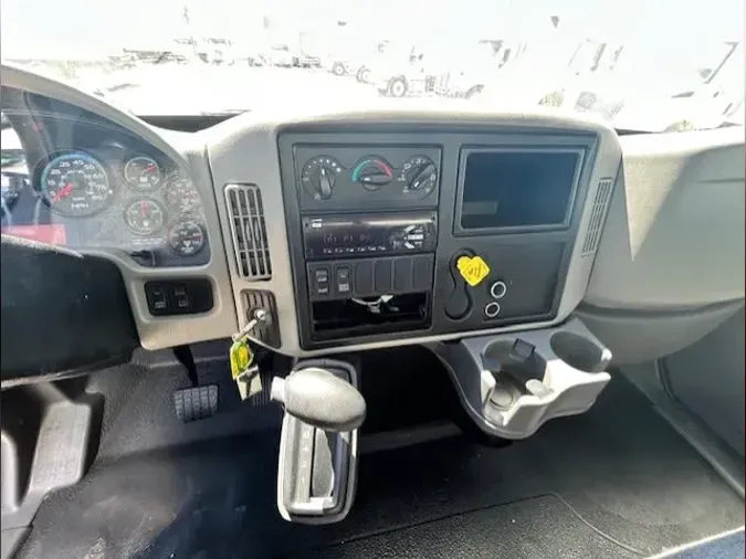 2018 NAVISTAR INTERNATIONAL 4300