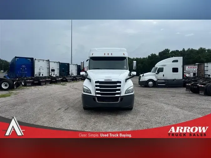 2019 FREIGHTLINER CA126