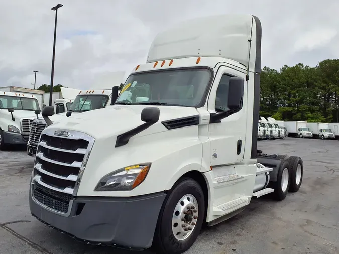 2020 FREIGHTLINER/MERCEDES NEW CASCADIA PX12664