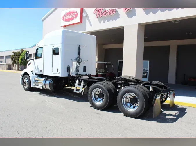 2023 Peterbilt 579