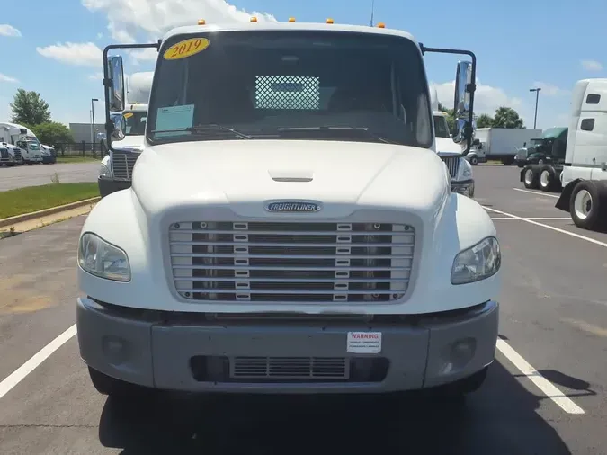 2019 FREIGHTLINER M2 106