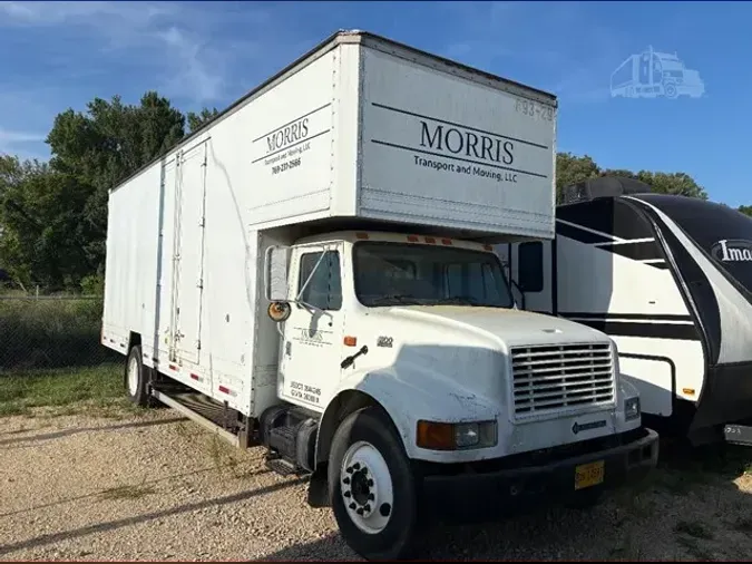 2001 INTERNATIONAL 4900
