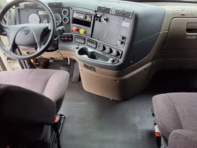 2020 FREIGHTLINER CASCADIA 125