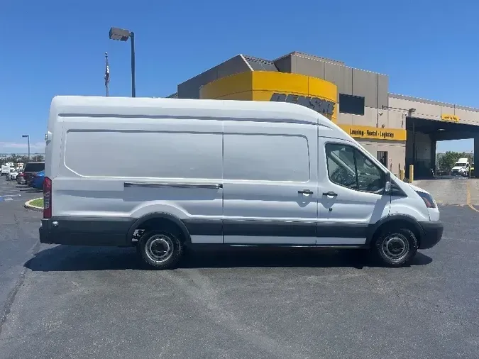 2018 FORD MOTOR COMPANY TRAN250