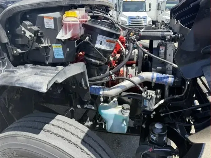 2022 Freightliner Business Class M2 106