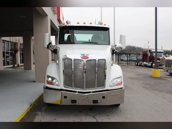 2015 Peterbilt 579063f1e04a49427041b34a521ec14b0f3