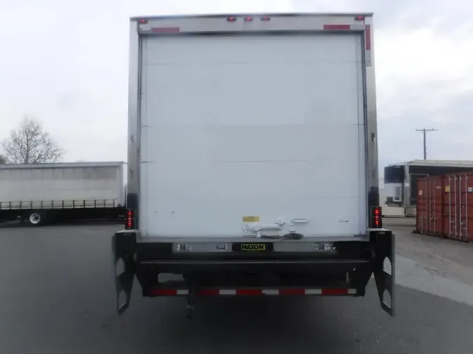 2018 FREIGHTLINER/MERCEDES M2 106