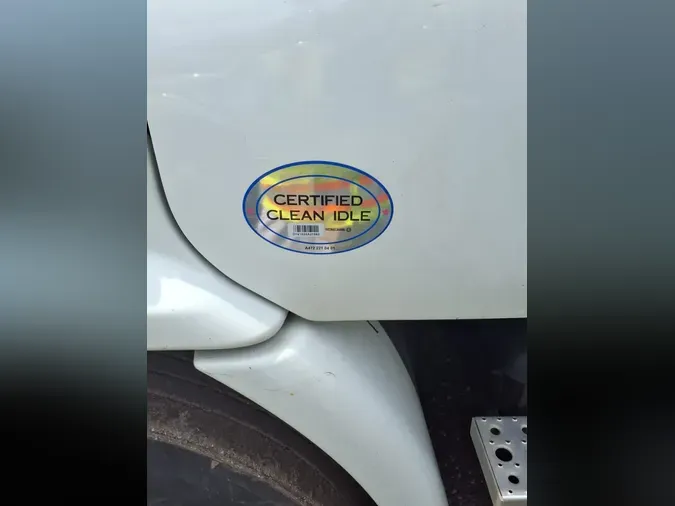 2018 FREIGHTLINER CASCADIA 113
