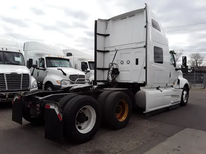 2019 NAVISTAR INTERNATIONAL LT625 SLPR CAB