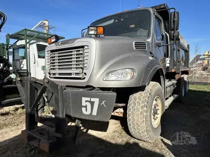 2012 FREIGHTLINER BUSINESS CLASS M2 112