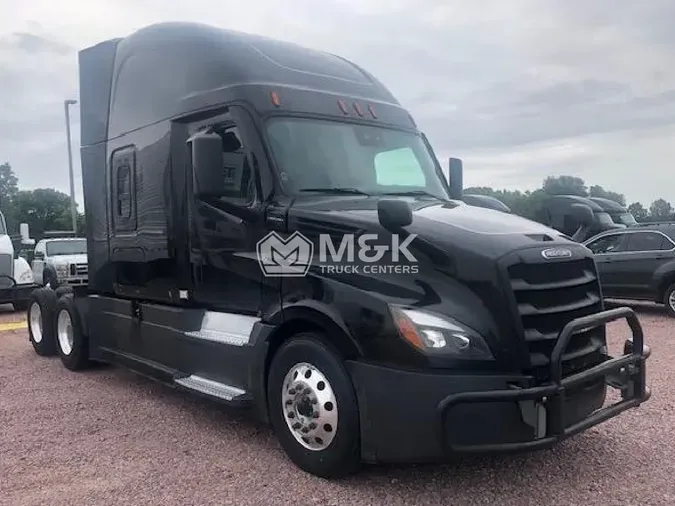 2021 FREIGHTLINER Cascadia 126064f2b1dea913ac716d6f49eb579f12a