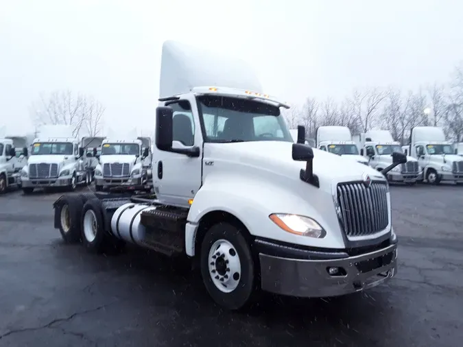 2019 NAVISTAR INTERNATIONAL LT625 DAYCAB T/A