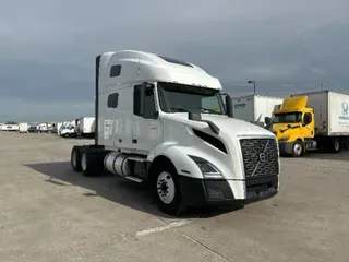 2020 Volvo VNL64760