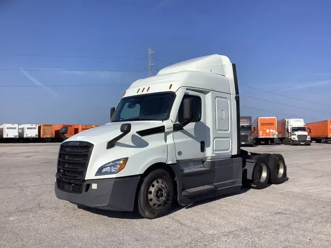 2021 Freightliner Cascadia 1260651137a04210ded6257be7af1ea2e1d