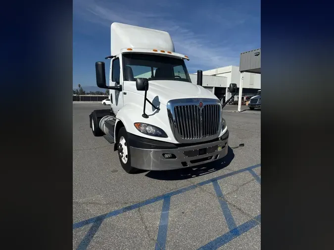 2019 NAVISTAR INTERNATIONAL RH613 DAYCAB S/A06548f6616d2957a02aef4746a71f2c4