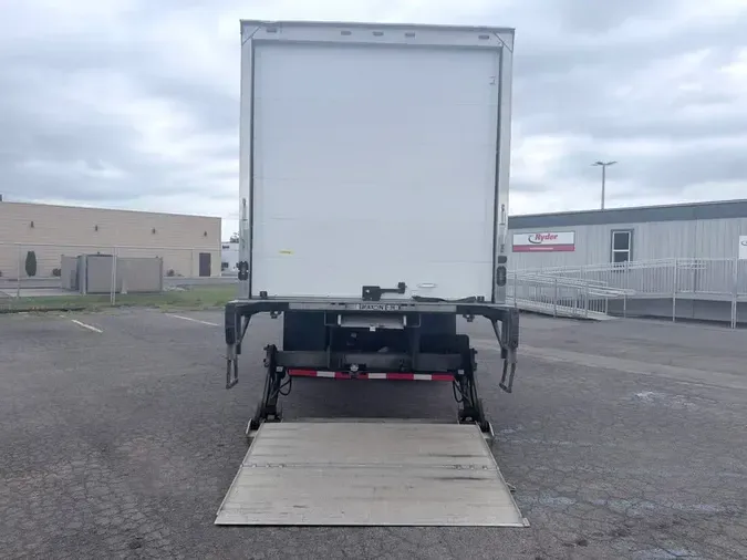 2019 FREIGHTLINER/MERCEDES M2 106