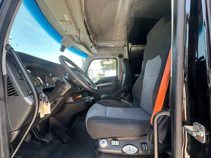 2022 Kenworth T680
