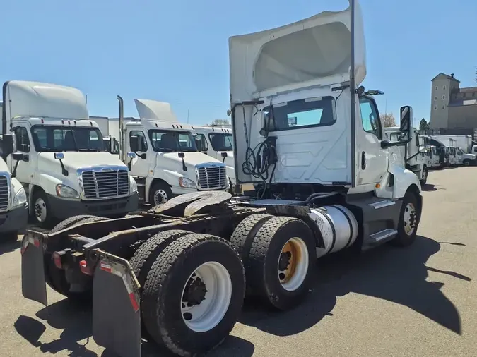2018 NAVISTAR INTERNATIONAL LT625 DAYCAB T/A