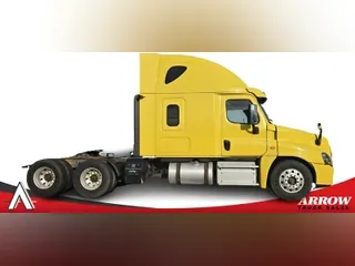 2018 FREIGHTLINER CASCADIA