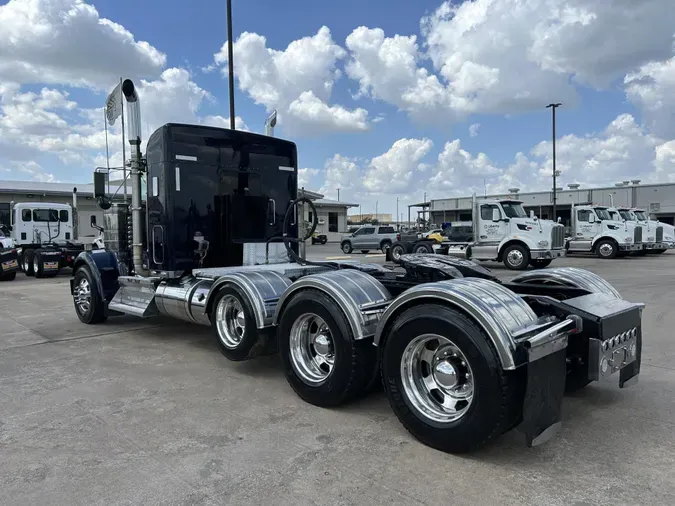 2016 Kenworth W900