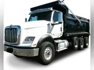 2023 International HX620