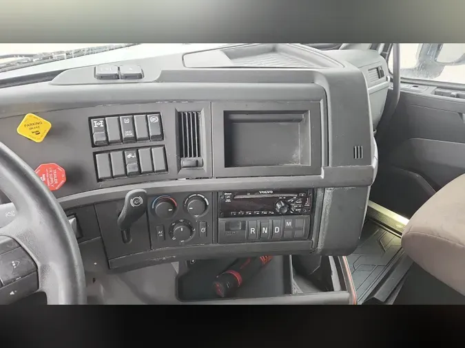 2020 Volvo VNR62T64006661e6ebb68c25196f001d3efb24db2