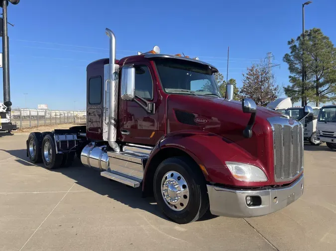 2020 Peterbilt 579