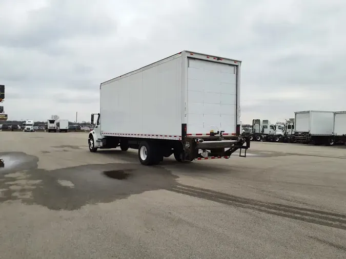 2017 FREIGHTLINER/MERCEDES M2 106