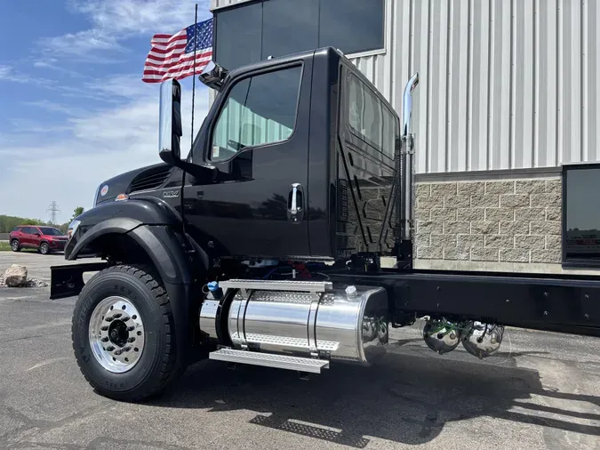 2027 International HV607