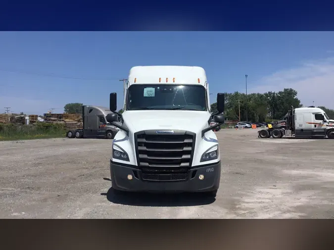 2022 Freightliner Cascadia 126066ea7f9dbd08edeec97be5565b95db7