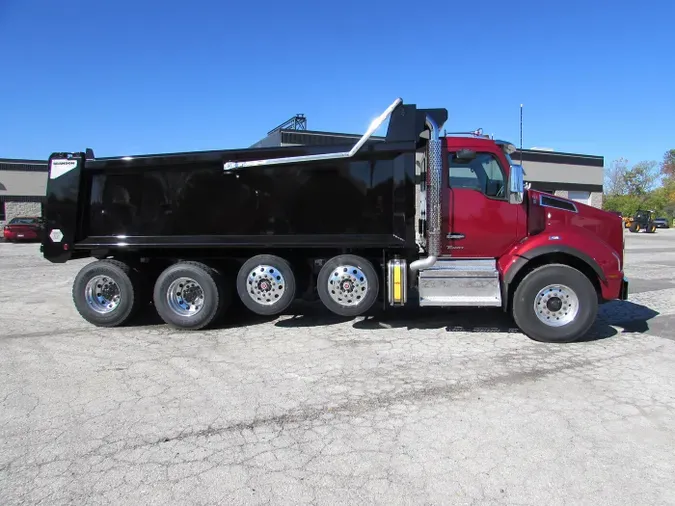 2025 Kenworth T880 Short Hood