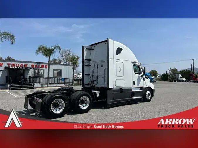 2020 FREIGHTLINER CA126