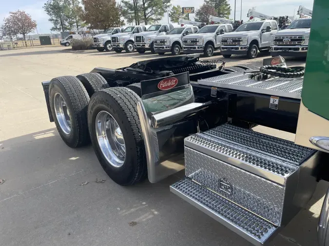2024 Peterbilt 389067c9b34940d926c2b511788f40f1c98