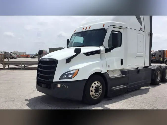 2021 Freightliner Cascadia