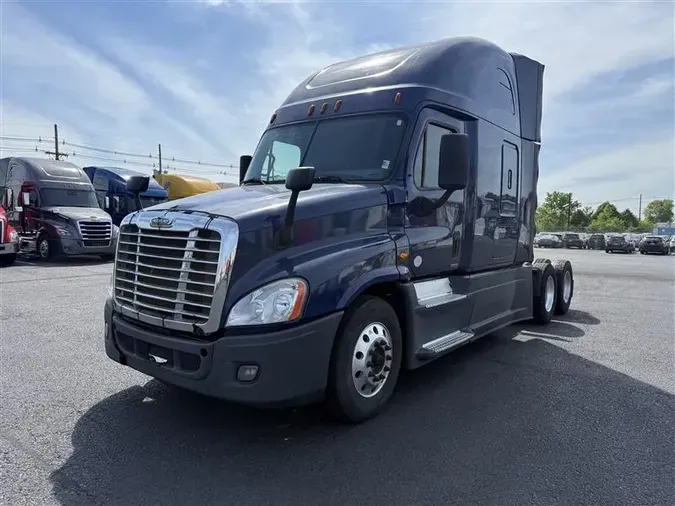 2016 FREIGHTLINER CASCADIA EVOLUTION