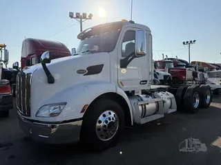 2016 PETERBILT 579