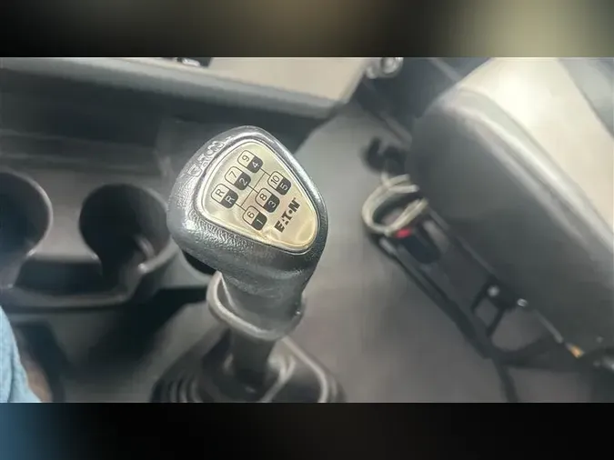 2022 FREIGHTLINER CA126