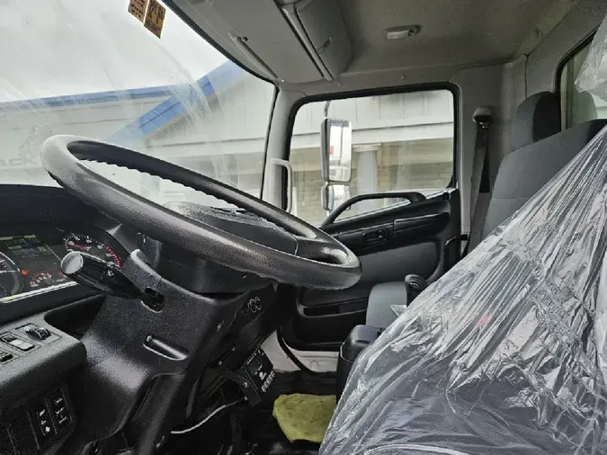 2016 HINO 338 Derated