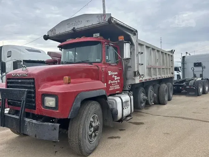 1996 MACK RD690S0688ec3eadaee1a51c3624df5fec29f5