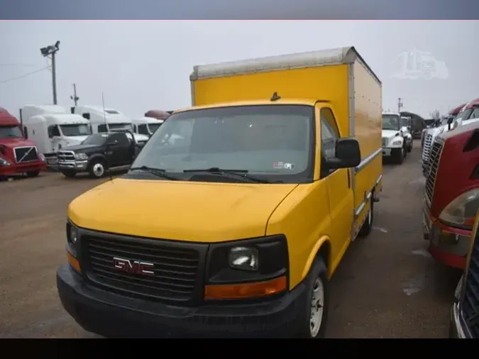 2017 GMC SAVANA G3500