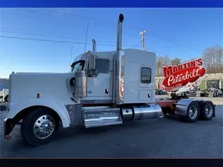 2020 KENWORTH W900L