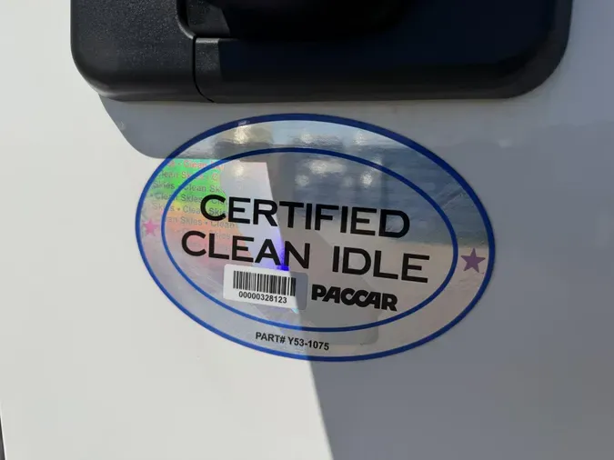 2021 Peterbilt 567