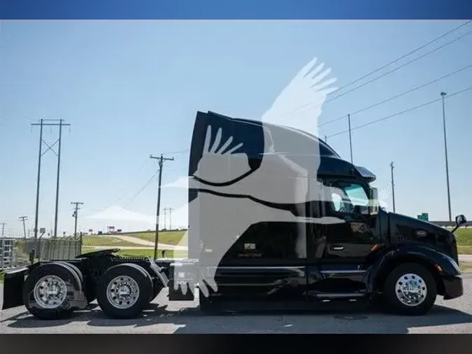 2022 PETERBILT 579