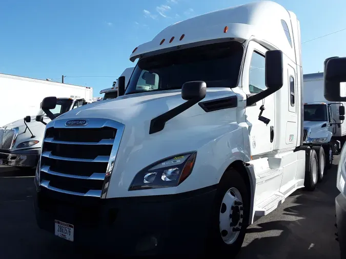 2019 FREIGHTLINER/MERCEDES NEW CASCADIA PX12664069e3c88cd09e409c5daf9324682b22a