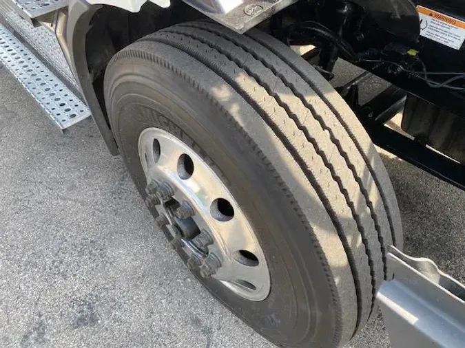 2020 Freightliner Cascadia