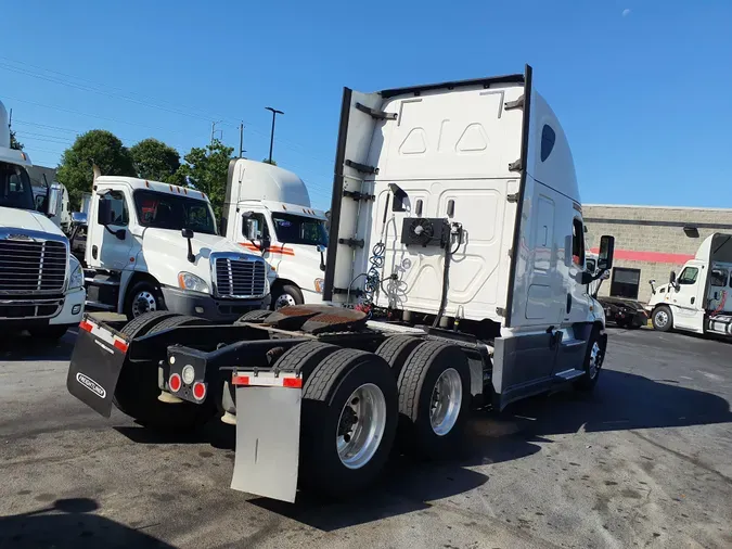 2019 FREIGHTLINER/MERCEDES CASCADIA 125