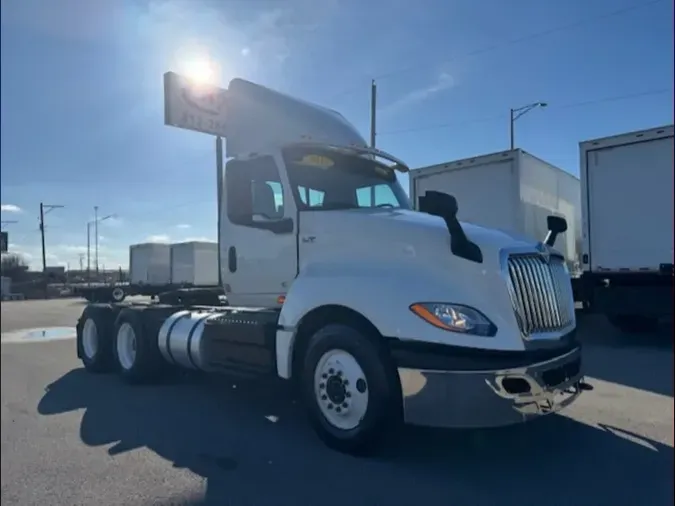 2019 NAVISTAR INTERNATIONAL LT625 DAYCAB T/A06a619519c9f86268457dcfd02f8f2af